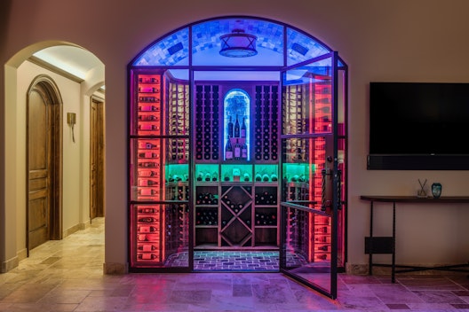 HV STOC06112020 Stockton Cellar Scottsdale AZ 008